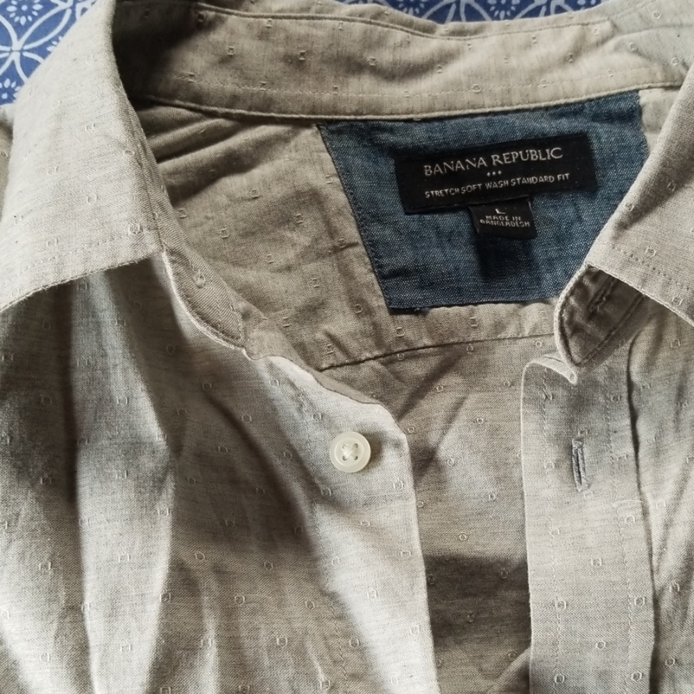 Embroidered patterned button-up DATE WITH DESTINY